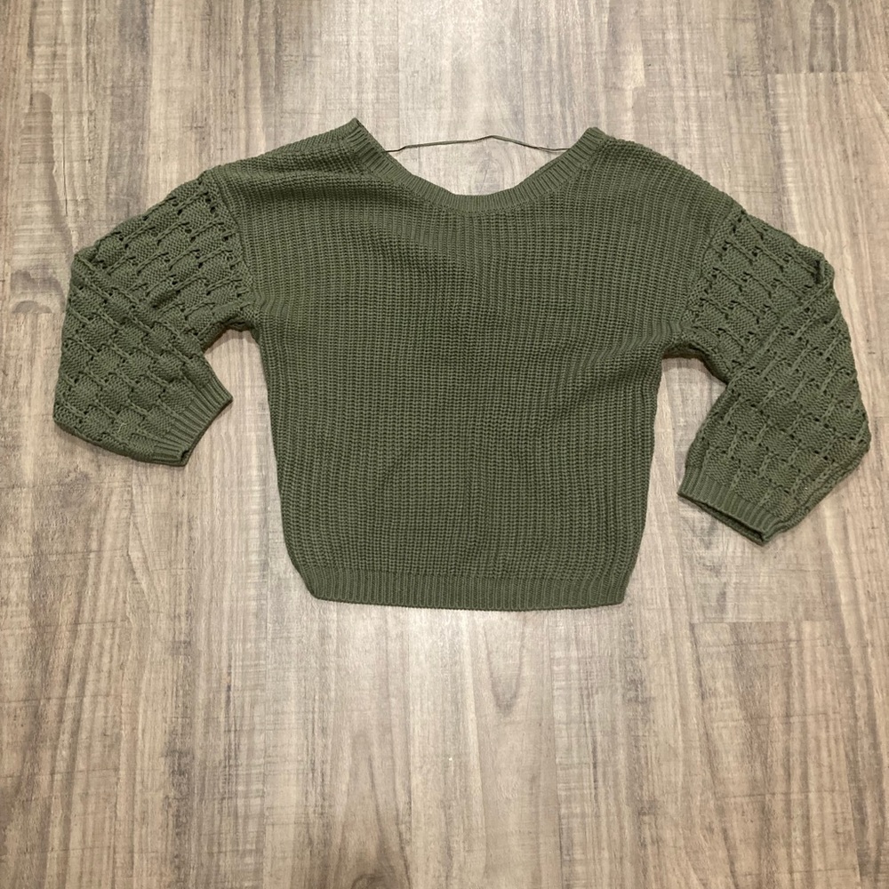 Reversible green Express sweater/size m/worn 1 time